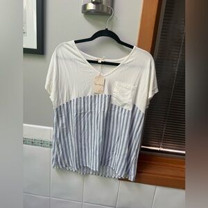Hem and thred size small top